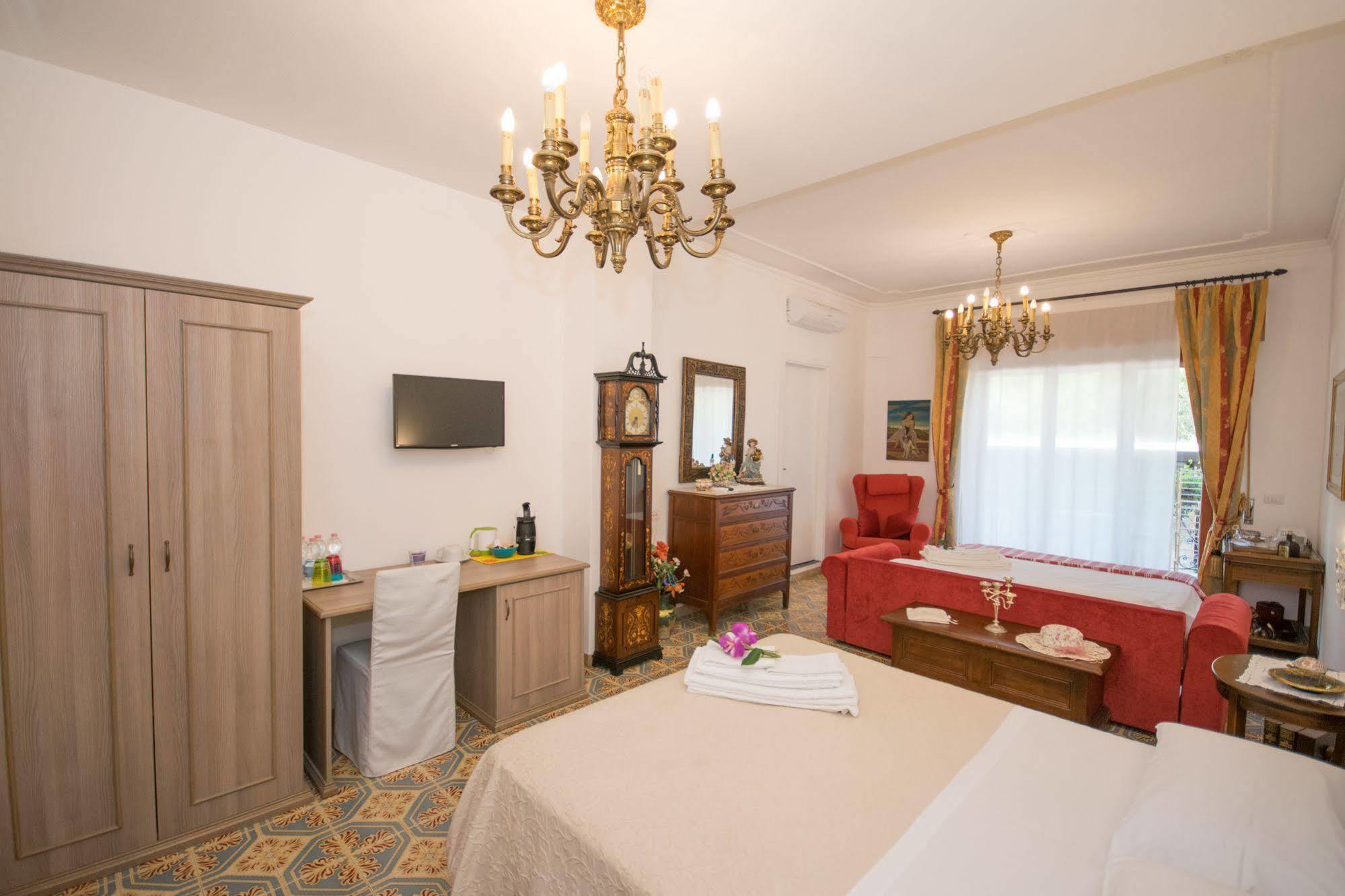 B&B Il Muro Vecchio Джардини-Наксос Экстерьер фото